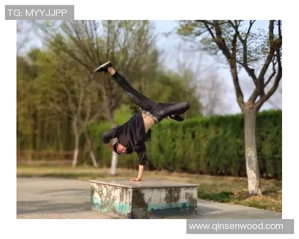 广州街舞队技术分析与创新探讨聚焦街舞艺术的未来发展与挑战 广州街舞队技术分析与创新探讨聚焦街舞艺术的未来发展与挑战